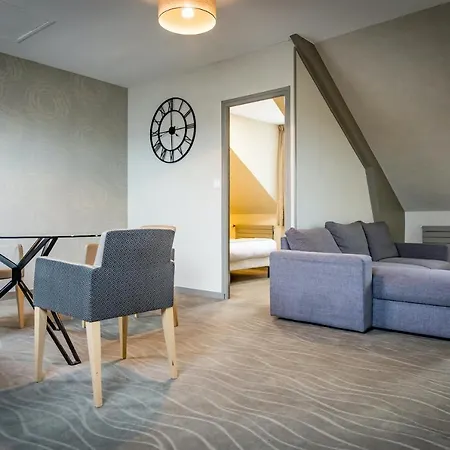 De Brunville Et La Table Du Grand Luxembourg Bayeux
