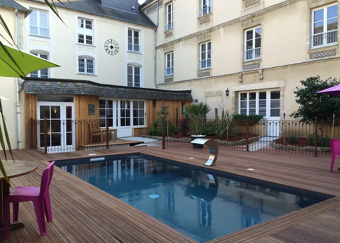 De Brunville & فندق 3*