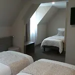 De Brunville & Szálloda 3*