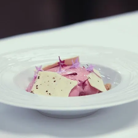 De Brunville Et Restaurant Le Café Louis 3*