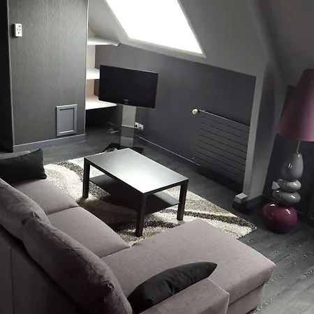 Hotel De Brunville & 3*