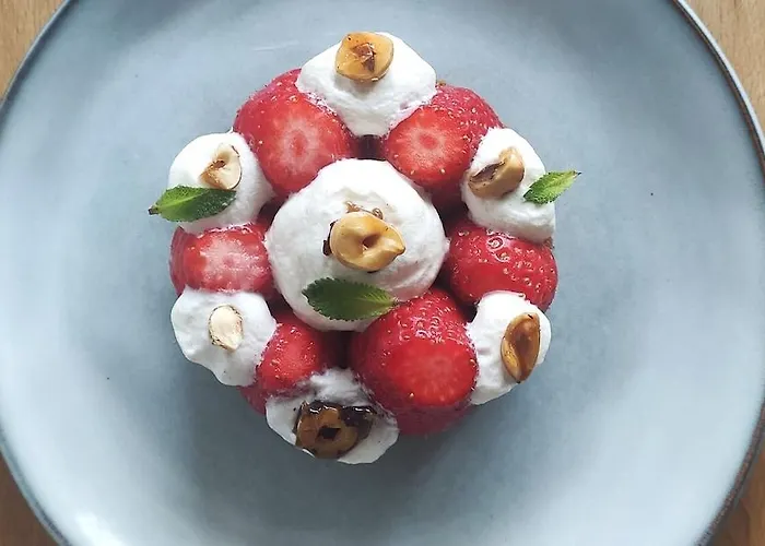 De Brunville Et La Table Du Grand Luxembourg Hotel Bayeux