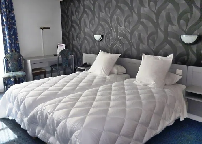 De Brunville Et La Table Du Grand Luxembourg Bayeux