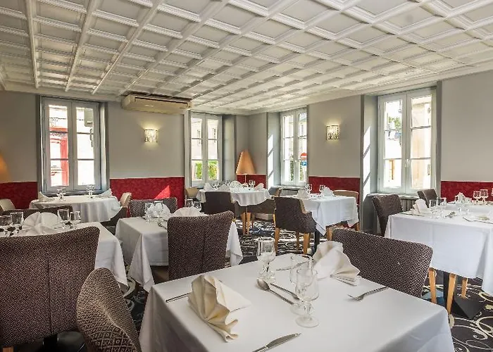 De Brunville Et La Table Du Grand Luxembourg 3* Bayeux